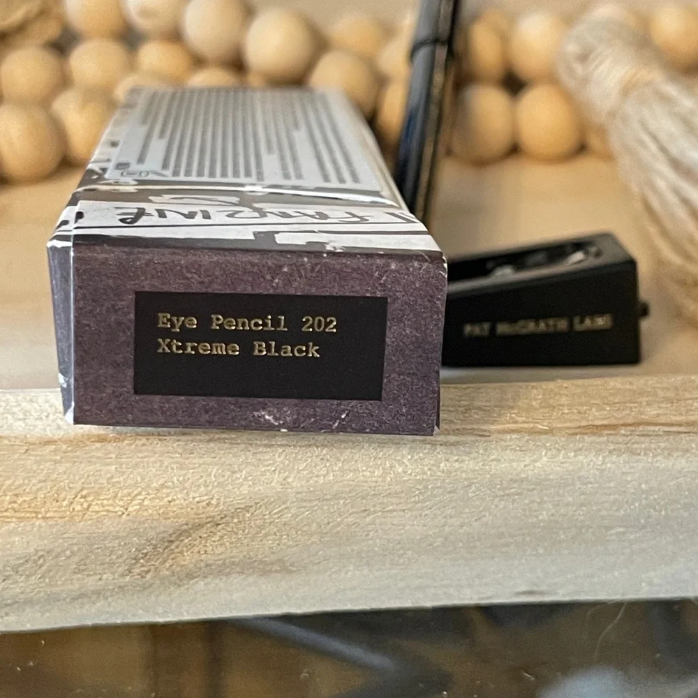 PAT McGRATH LABS Eye Pencil With Sharpener In Xtreme Black - Picture 15 of 15